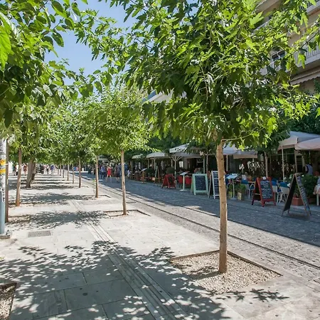 Classy And Stylish Private At Acropolis Museum Metro Station Apartment *